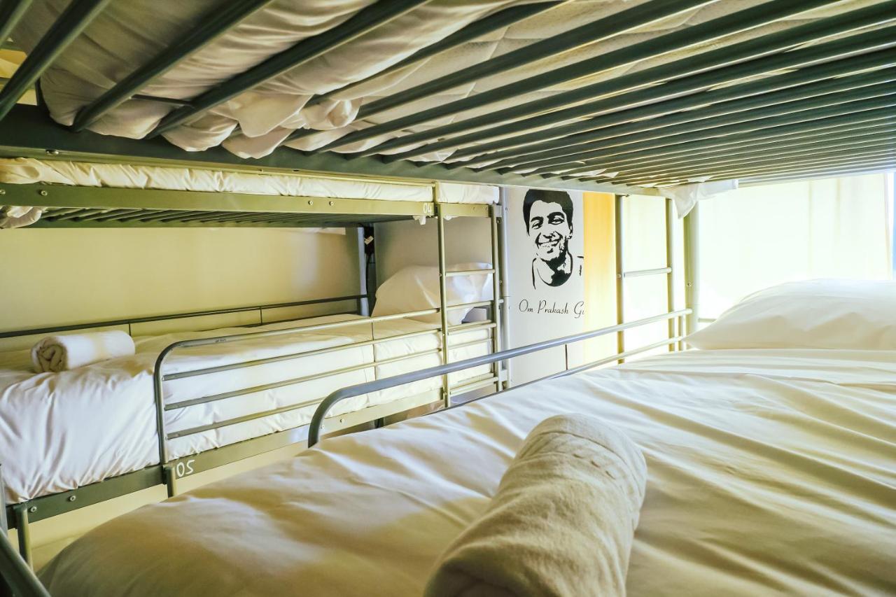 Help Yourself Hostels - Restelo 리스본 외부 사진