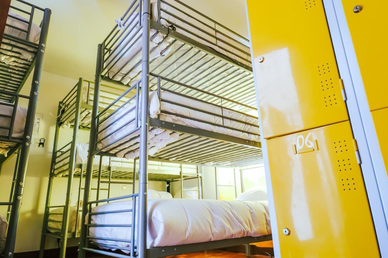 Help Yourself Hostels - Restelo 리스본 외부 사진